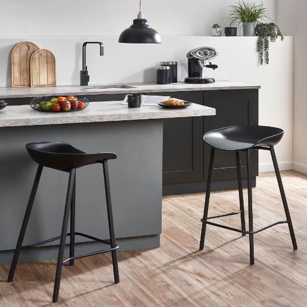 Renzo Bar Stool Black Roomset