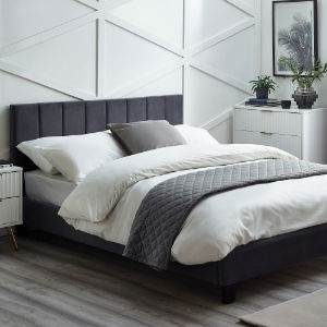 Rosa Velvet Bed in a Box
